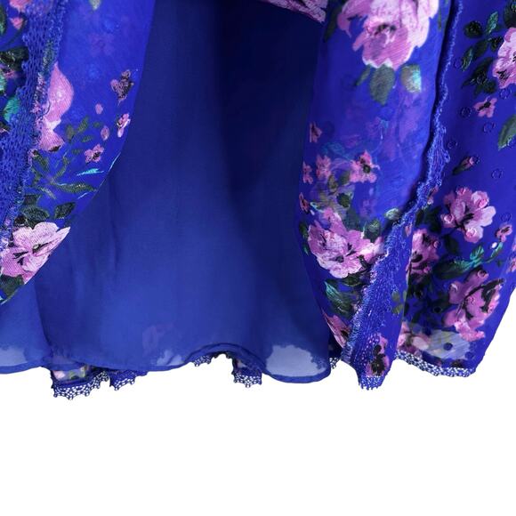 Torrid Top Shirt 4 V-Neck Floral Peplum Whimsgoth Cottagecore Fairy 4X 26 - Picture 8 of 10